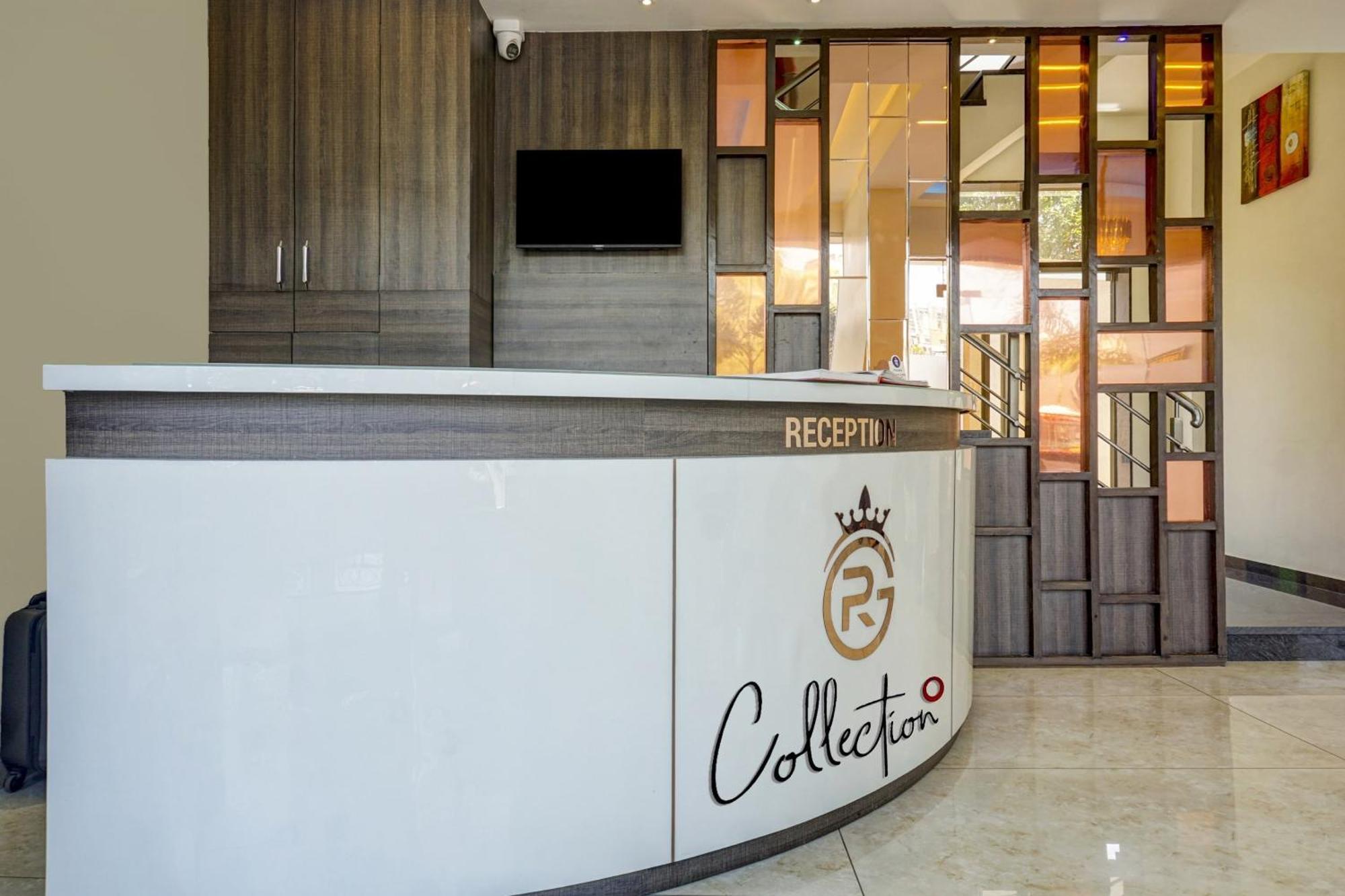 Super Townhouse Poona Royal Hotell Pimpri-Chinchwad Exteriör bild